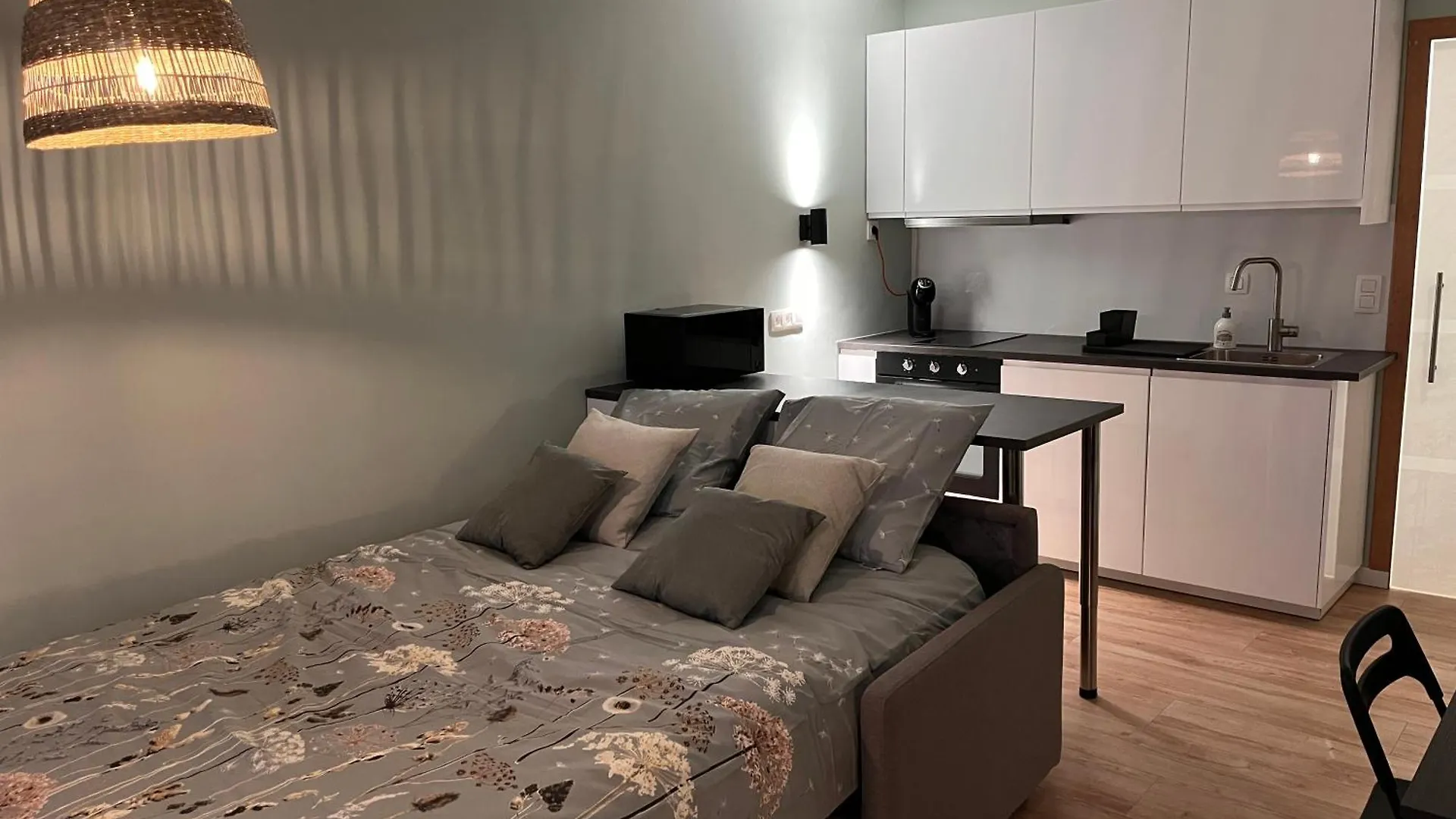 Apartment Studio Mani Ostende Belgien